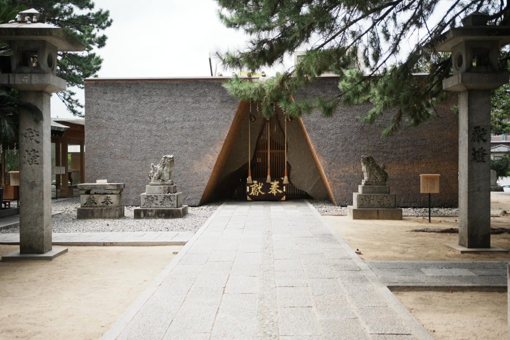 鳥飼八幡宮で叶える上質な結婚式。魅力や費用、歴史を徹底解説