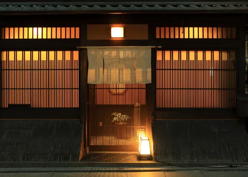 その想いを、一生続く物語の始まりに。｜福岡のウェディングトータルプロデュースthe roots