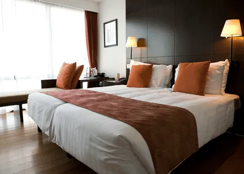 その想いを、一生続く物語の始まりに。｜福岡のウェディングトータルプロデュースthe roots