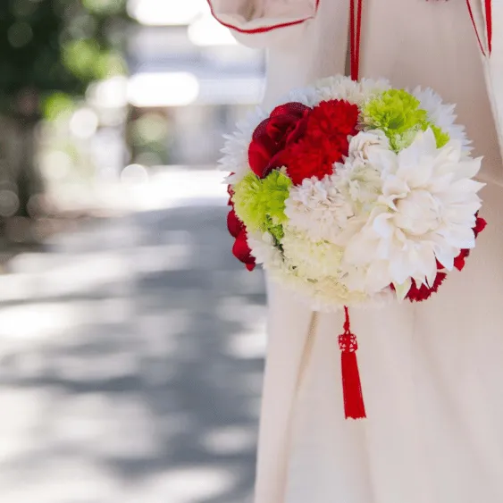 その想いを、一生続く物語の始まりに。｜福岡のウェディングトータルプロデュースthe roots